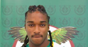 National football player Fabio Drigo receives scholarship to attend University in the United States