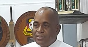 Prime Minister Roosevelt Skerrit calls for police officers to maintain a high level of integrity.