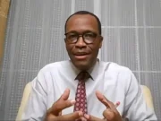 Leader of the United Workers Party called on the Electoral Commission to immediately include the use of a birth certificate for the voter confirmation process.