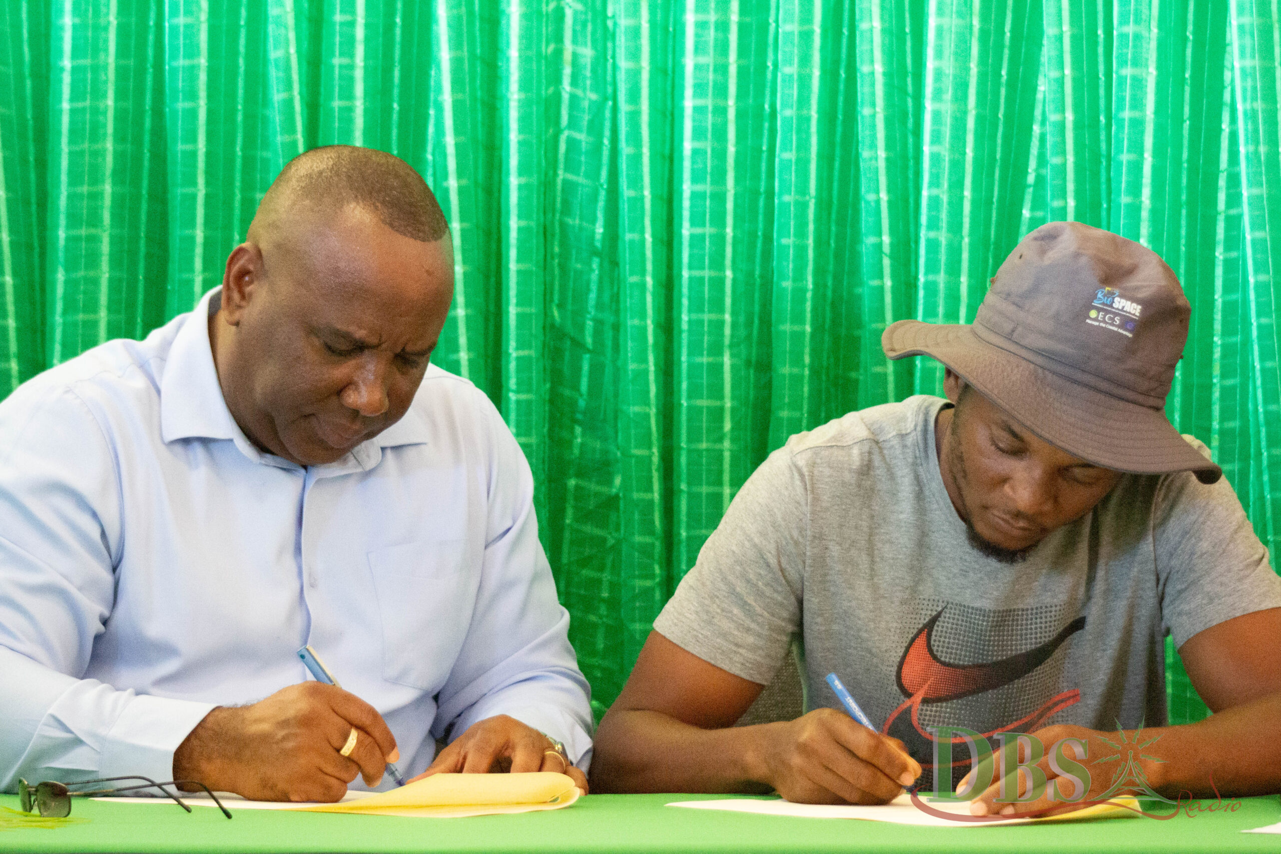 Dominica Farmers Receive Nearly $1M in Irrigation and Beekeeping Equipment